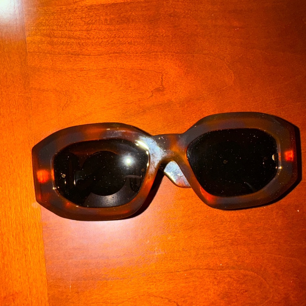 VERSACE SUNGLASSES